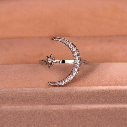 Minimalist Crescent Moon Ring