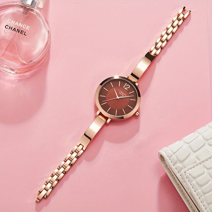 CURREN Women's Golden Quartz Watch