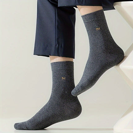 Stylish Men's Cotton Blend Socks