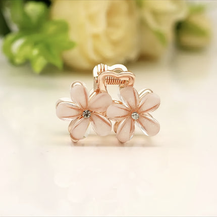 Elegant Crystal Flower Hair Claw – Stylish Alloy Shark Clip