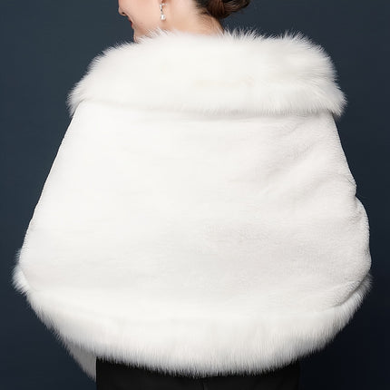 Luxurious Baroque-Style Faux Fur Shawl