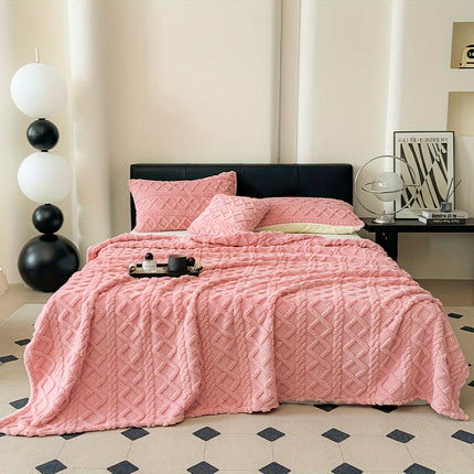 Rhombus Grid Velvet Blanket - Stylish & Cozy for All Occasions