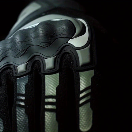 Breathable Motorcycle Gloves – Touchscreen & Night Reflective