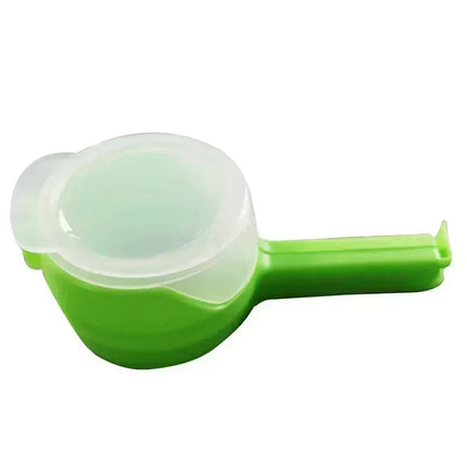 Food Preserving Clip with Dispenser