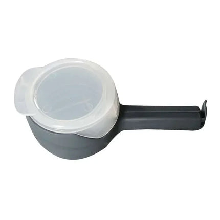 Food Preserving Clip with Dispenser
