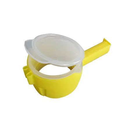 Food Preserving Clip with Dispenser