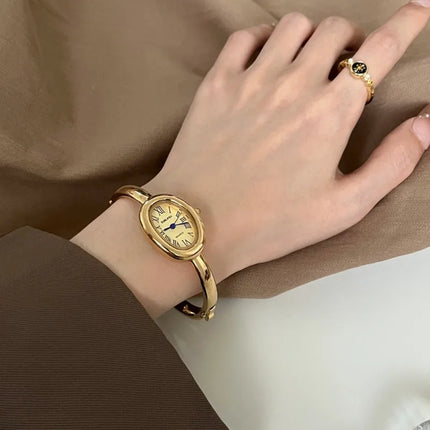Luxury Gold Women’s Quartz Watch