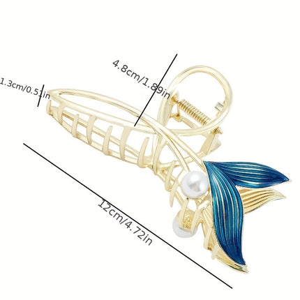 Sweet Whale Tail Hair Claw