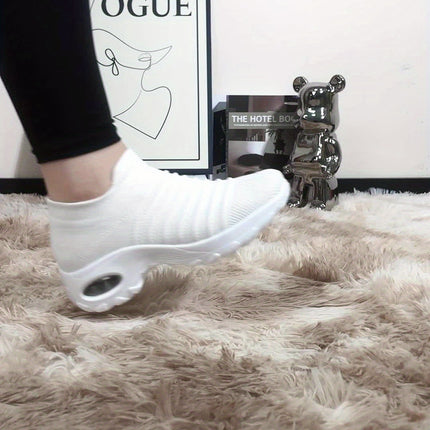 Women's White Breathable Athletic Walking Shoes