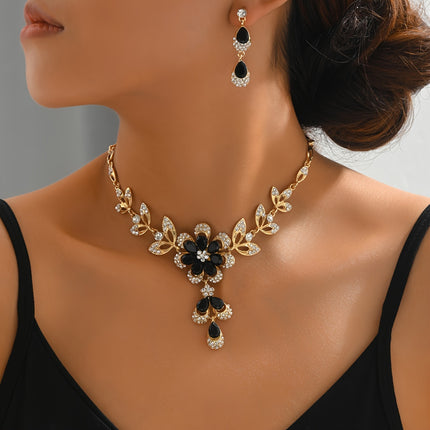 Floral Design Jewelry Set