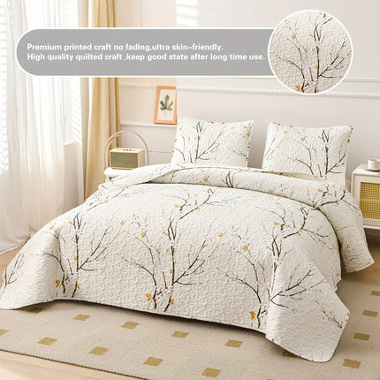Elegant Plum Blossom Quilt Set – Soft & Breathable Comfort