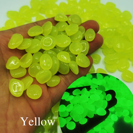 Luminous Pebbles – Glow-in-the-Dark Garden Magic