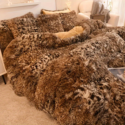 Leopard Print Plush Duvet Set