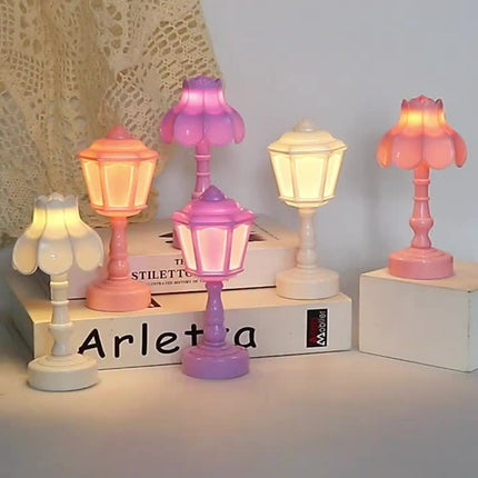 Mini Street Lamp Night Light - Retro Desktop & Bedroom Decor