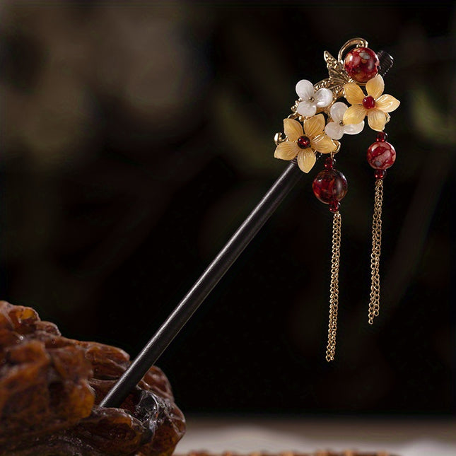 Retro Chinese Style Flower Hairpin – Elegant Hair Stick with Pendant