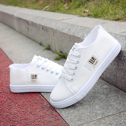 Solid Color Canvas Lace-Up Sneakers