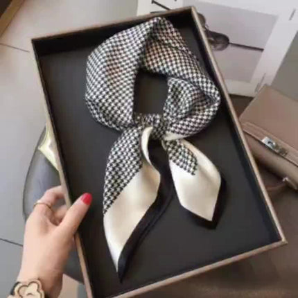 Elegant Houndstooth Silk Scarf