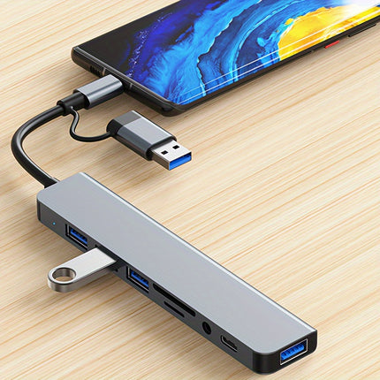 8-in-1 USB C Hub Splitter