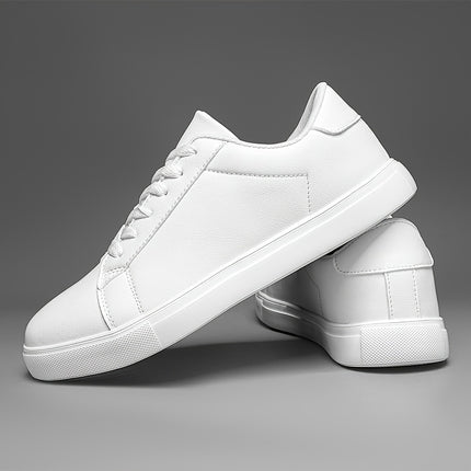 Men’s Classic Lace-Up Sneakers