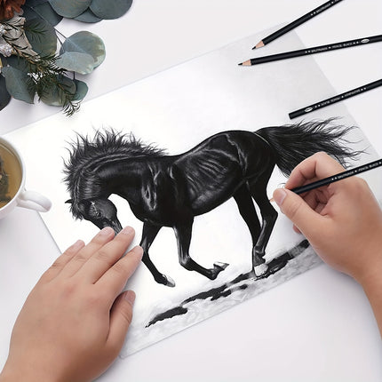 Complete 33-Piece Artist Set