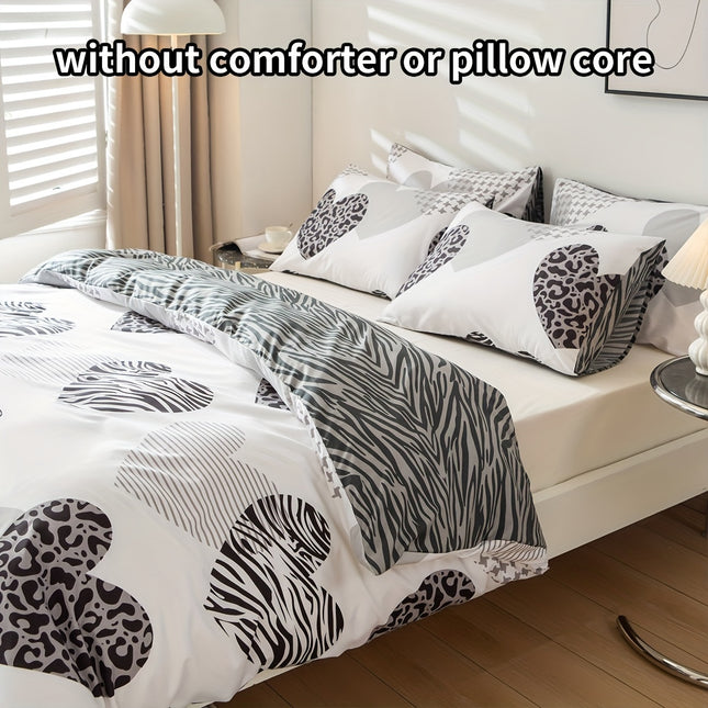 Leopard Print Heart Comforter Set - Cozy & Stylish Bedding
