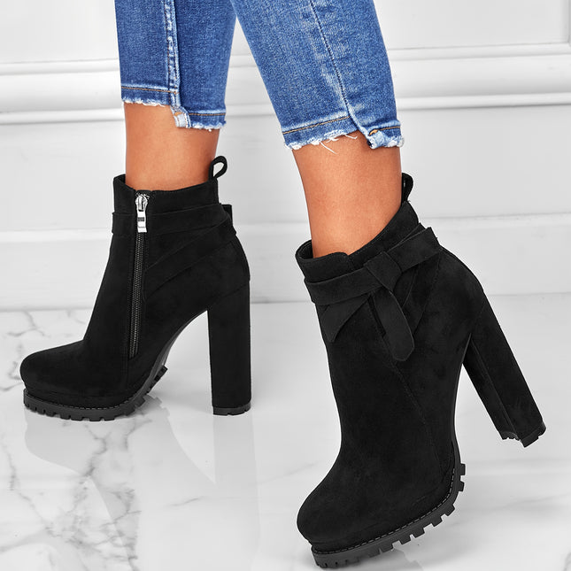 Fashionable Chunky Heel Riding Boots