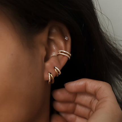 Elegant Gold C-Shaped Earrings